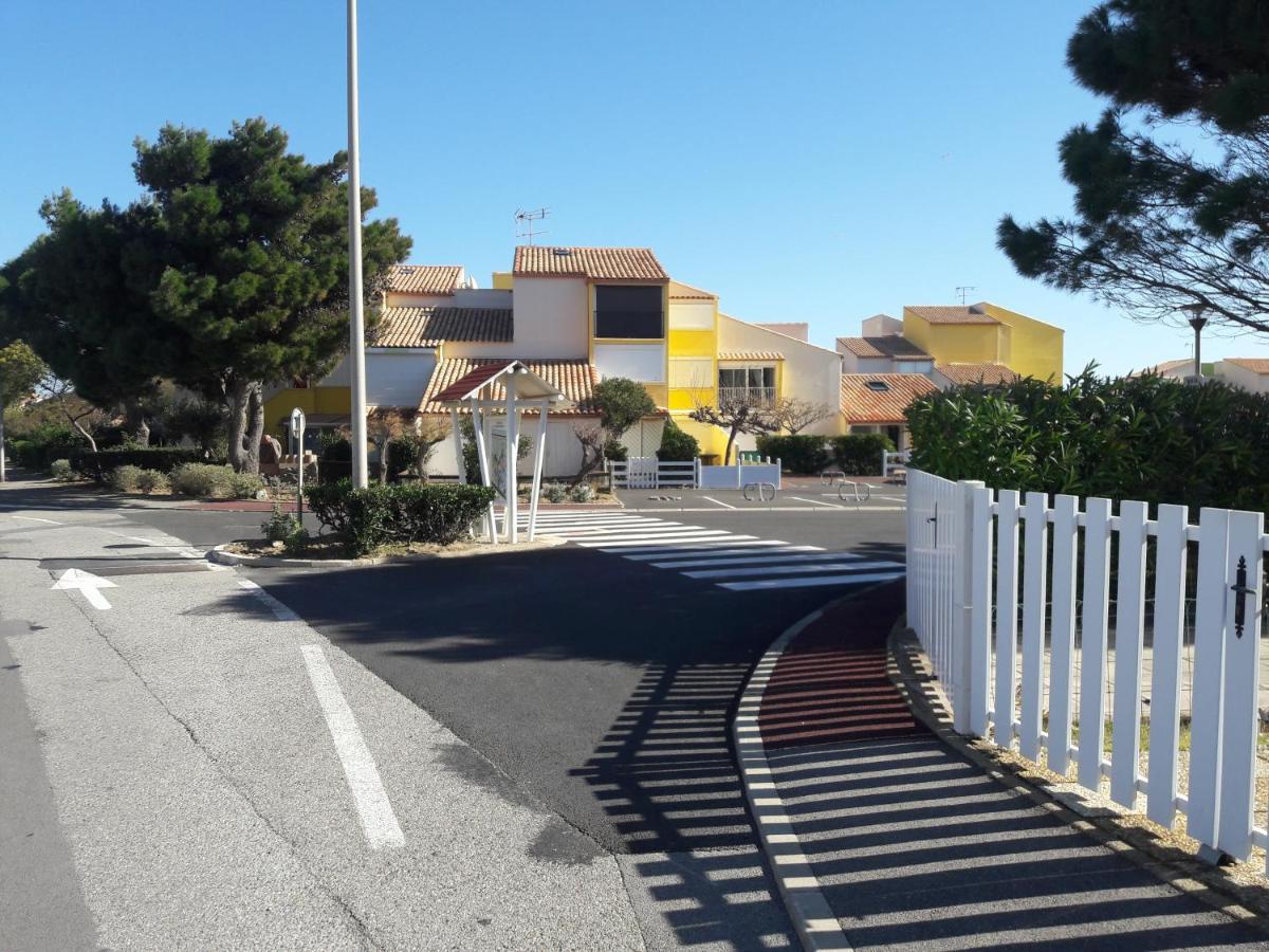 Charmant T2, Cabine, Parking, Les Balcons De La Mediterranee, Narbonne Plage Экстерьер фото